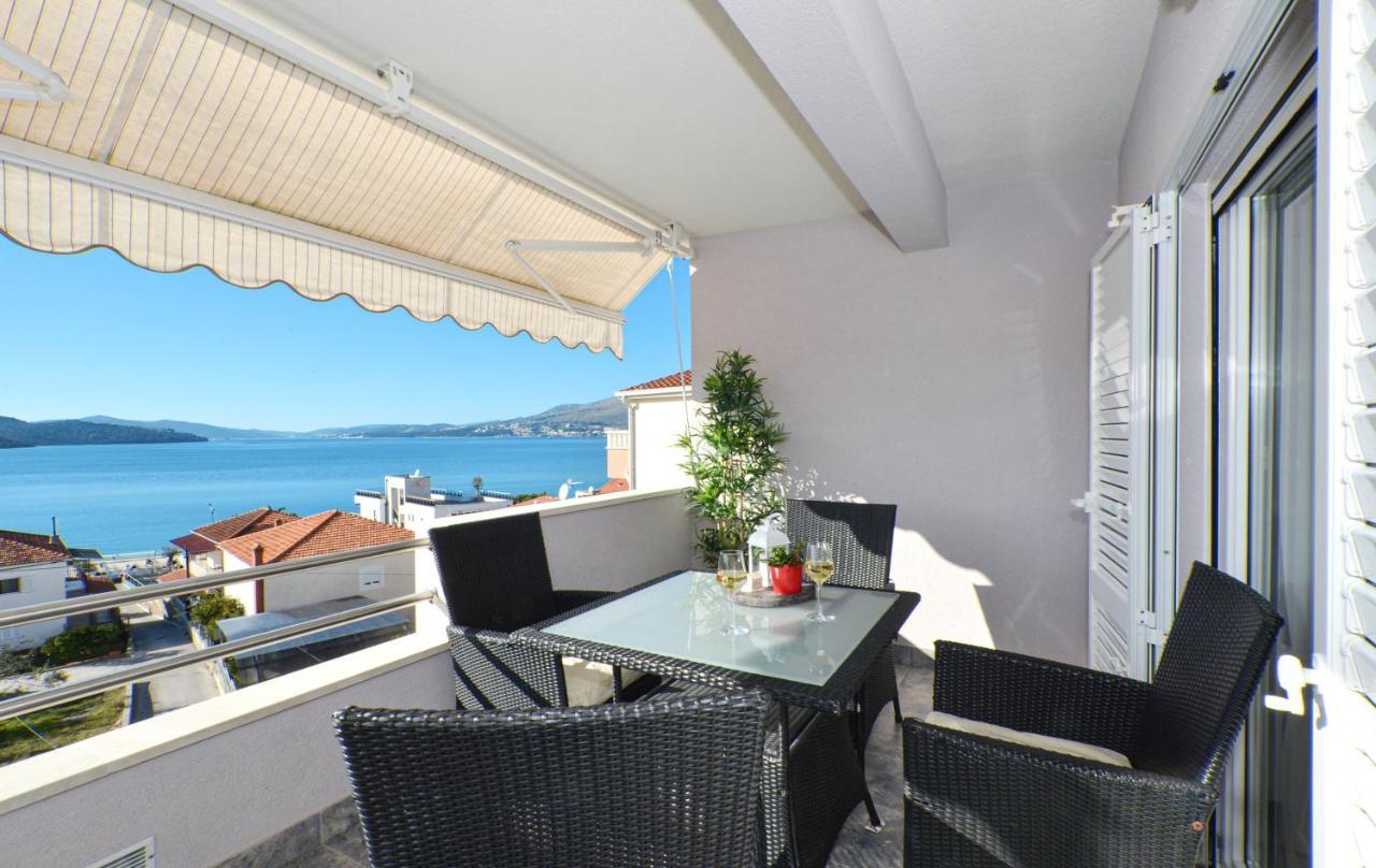 Copacabana Beach Apartments Trogir Zewnętrze zdjęcie