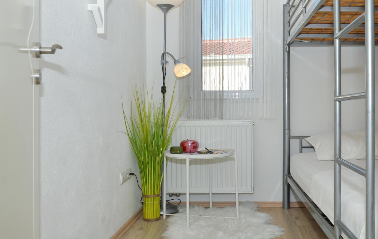 Copacabana Beach Apartments Trogir Zewnętrze zdjęcie
