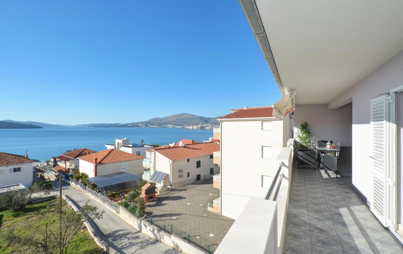 Copacabana Beach Apartments Trogir Zewnętrze zdjęcie